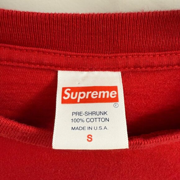 SUPREME CLAYTON PATTERSON Size Small KAWS CHALK LOGO TEE Red. - Picture 4 of 5